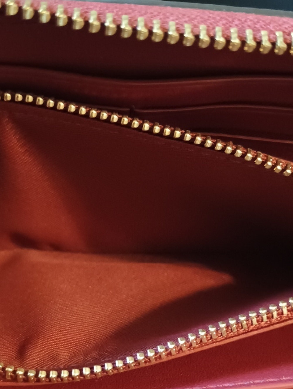 Coach Brown/Khaki Signature Zip Wallet with Wine Trim - Picture 7 of 10